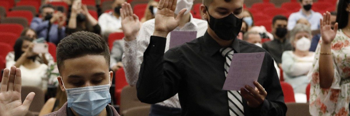 Estudiantes de Ingeniería Biomédica juramentaron su primera Promesa