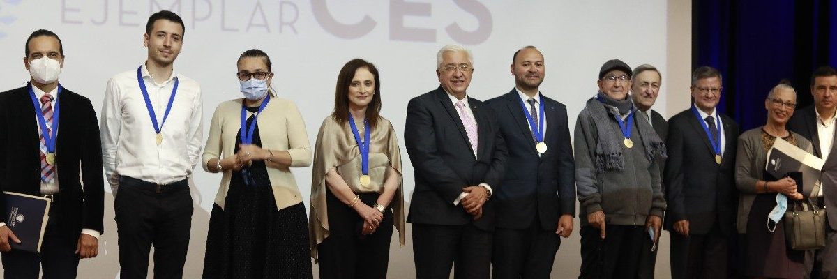 Universidad CES reconoció a nueve Egresados Ejemplares en 2021