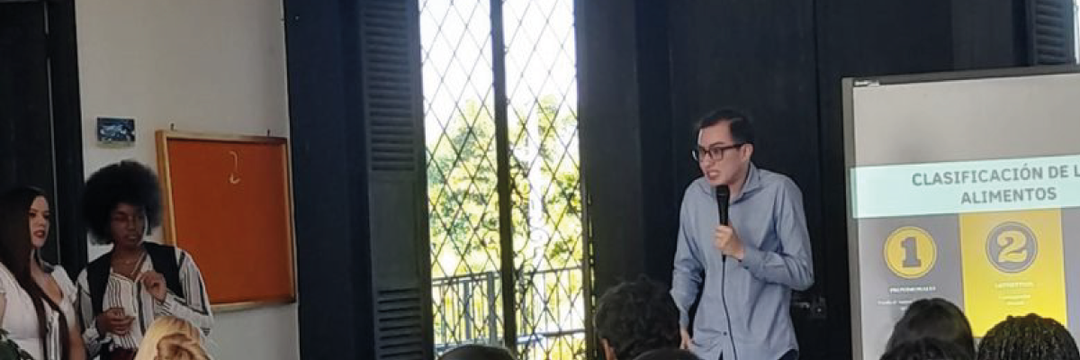 JUECES, el programa de la U que lleva asesoría legal y capacitación a población vulnerable de Medellín