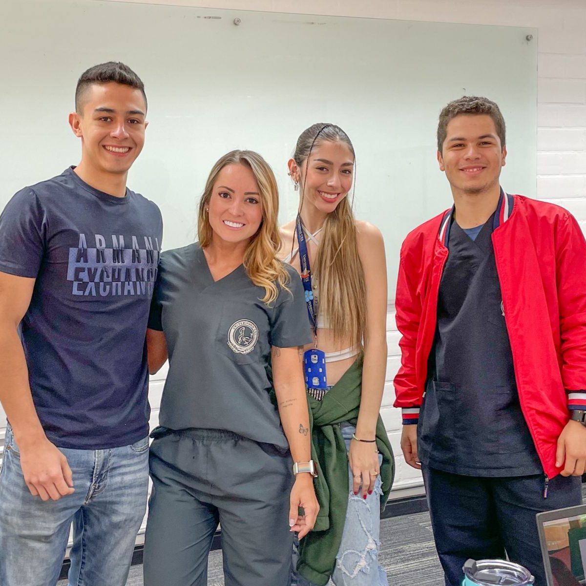 Por usar IA en prevención del cáncer, estudiantes de la Universidad CES fueron reconocidos en reto de Harvard