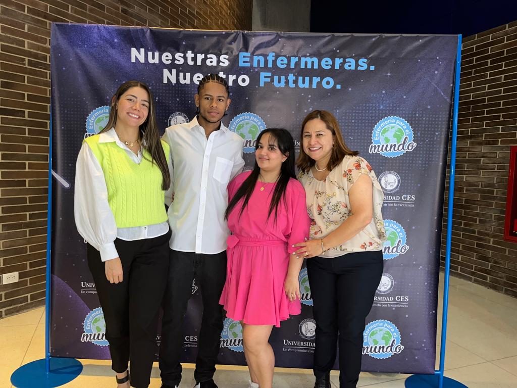 Luisa y Santiago, los primeros estudiantes de Enfermería que inician doble titulación con la Universidad Católica de Valencia