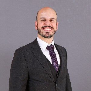 Carlos León Alviar Restrepo